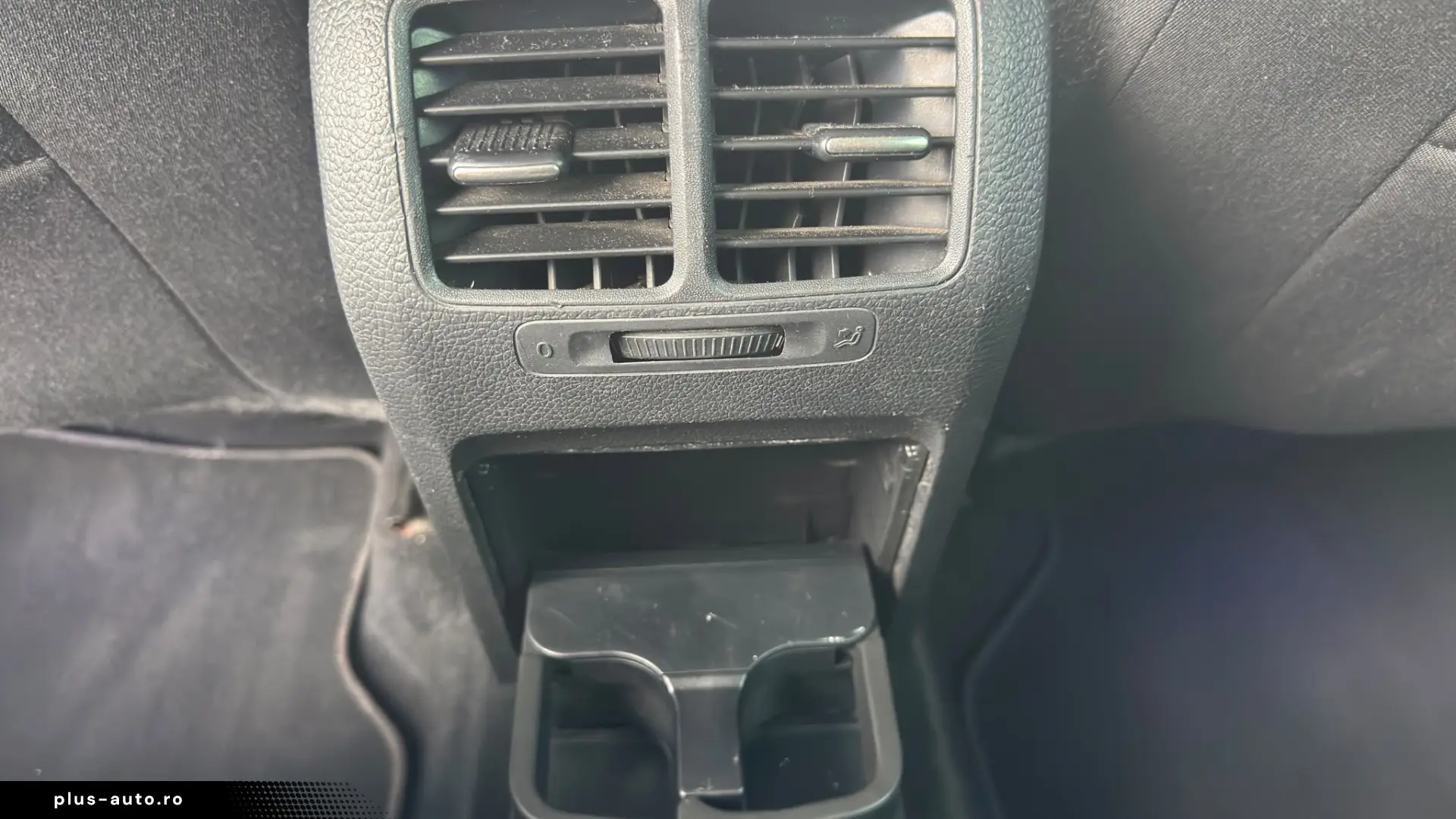 Volkswagen Golf VI 1.6 TDI Bi-Xenon Navi Climatronic