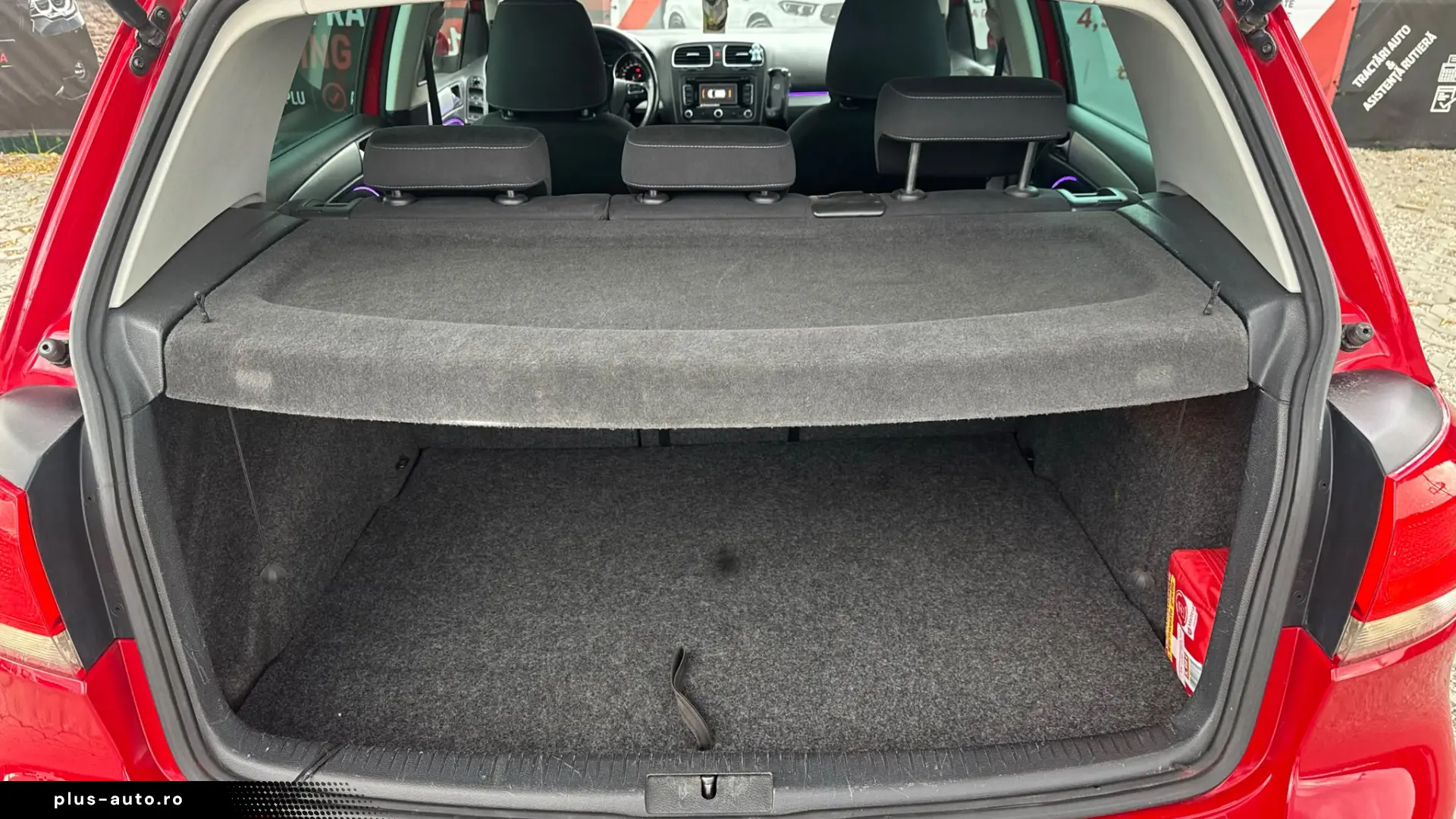 Volkswagen Golf VI 1.6 TDI Bi-Xenon Navi Climatronic