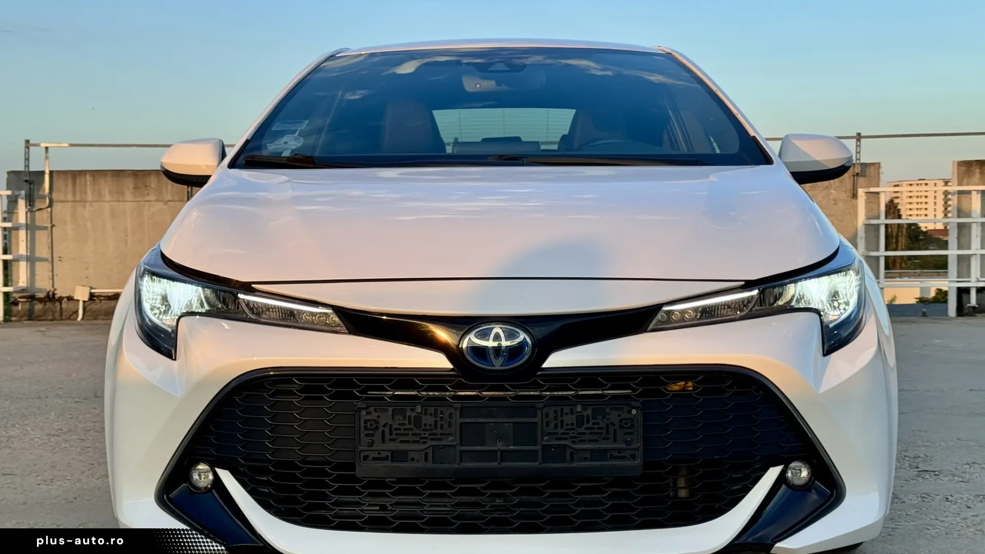 Toyota Corolla hybrid  Piele  Dotari Top  Stare Excelenta