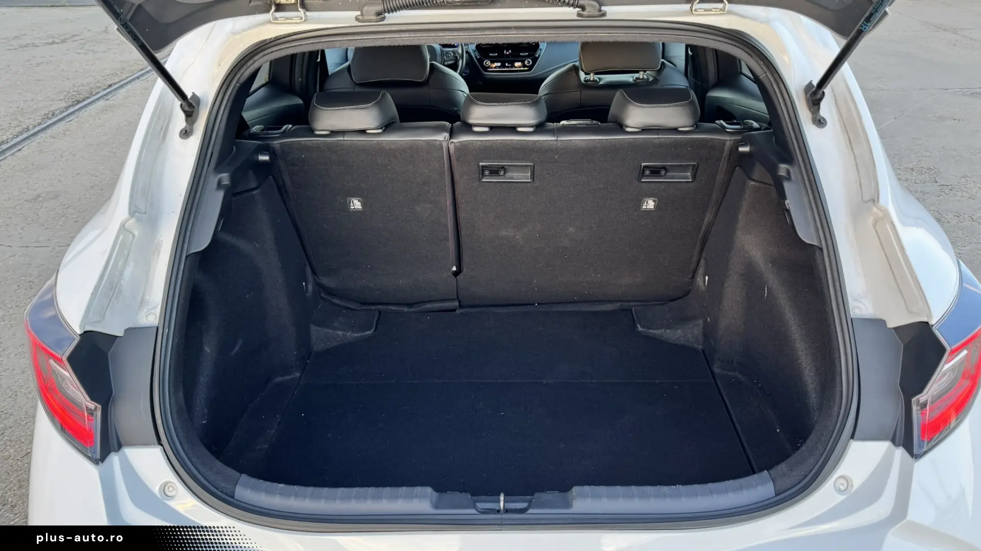 Toyota Corolla hybrid  Piele  Dotari Top  Stare Excelenta
