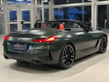 BMW Z4 M40i Cabrio H&K FROZEN DEEP GREEN LNP  78509€