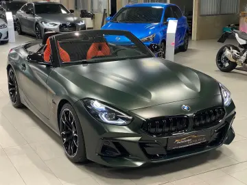 BMW Z4 M40i Cabrio H&K FROZEN DEEP GREEN LNP  78509€