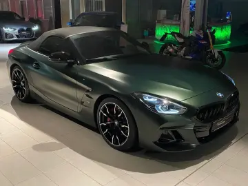 BMW Z4 M40i Cabrio H&K FROZEN DEEP GREEN LNP  78509€