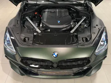 BMW Z4 M40i Cabrio H&K FROZEN DEEP GREEN LNP  78509€