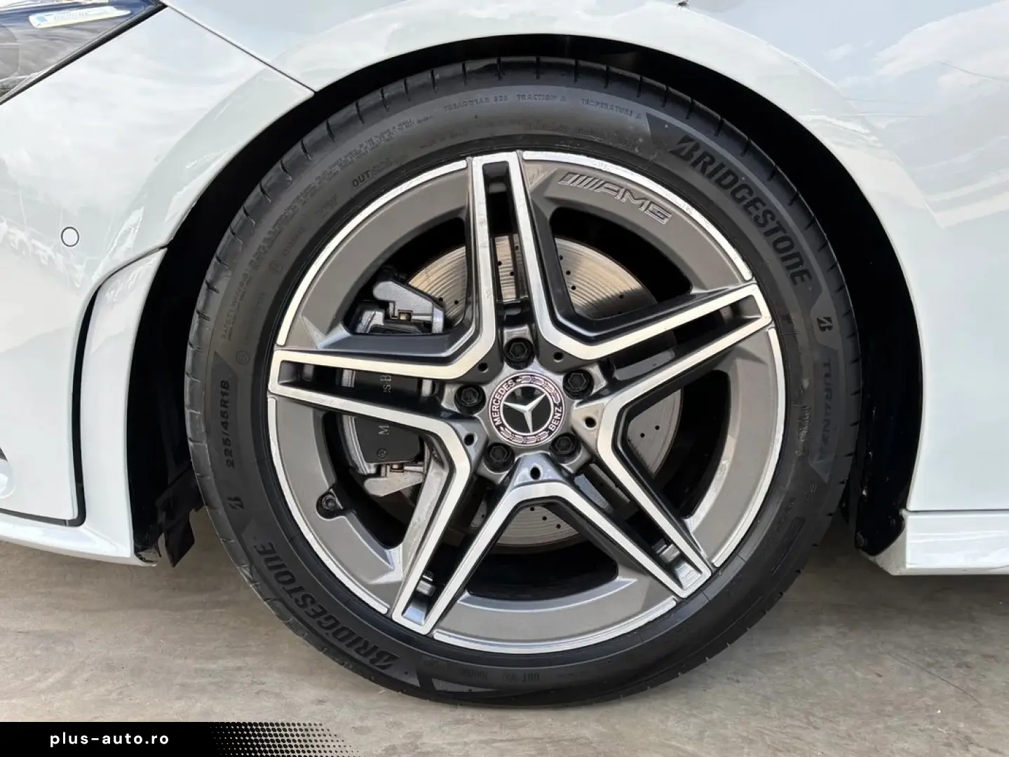 Mercedes-Benz Cla-200