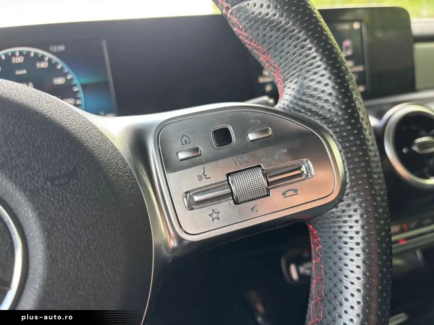 Mercedes-Benz Cla-200