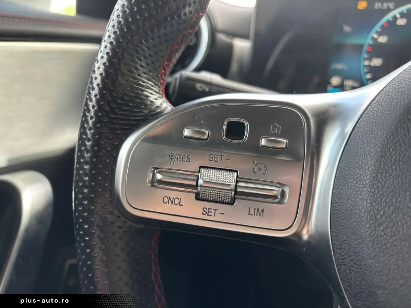 Mercedes-Benz Cla-200
