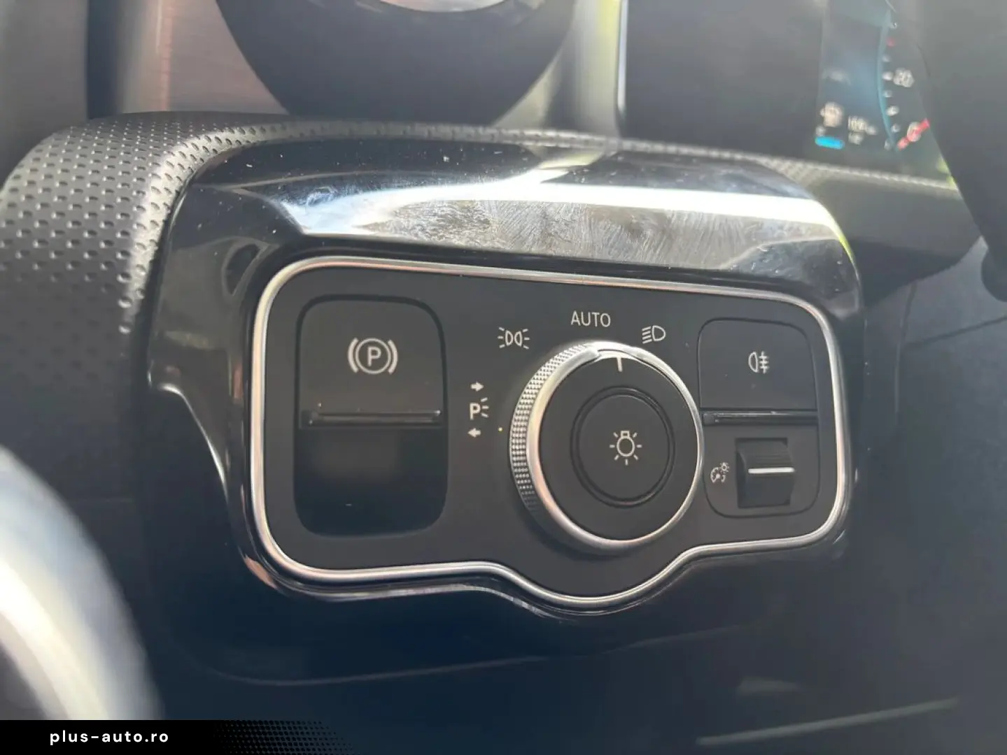 Mercedes-Benz Cla-200