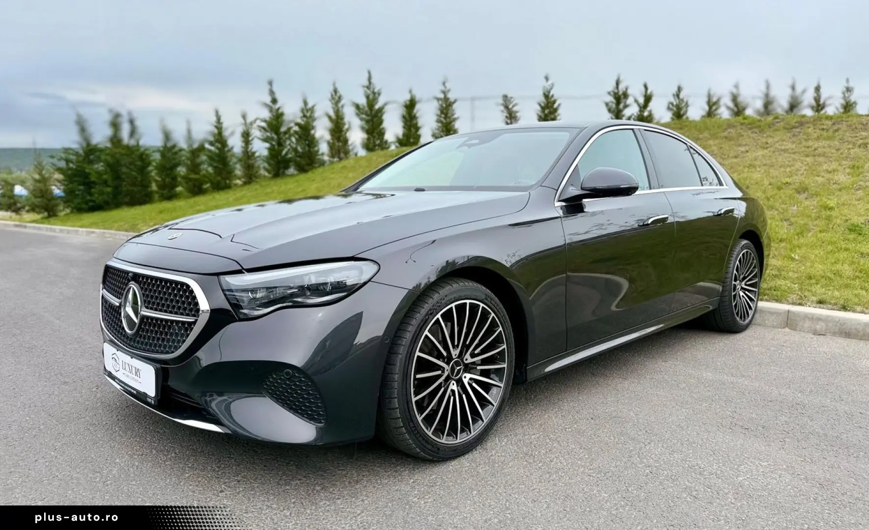 Mercedes-Benz E