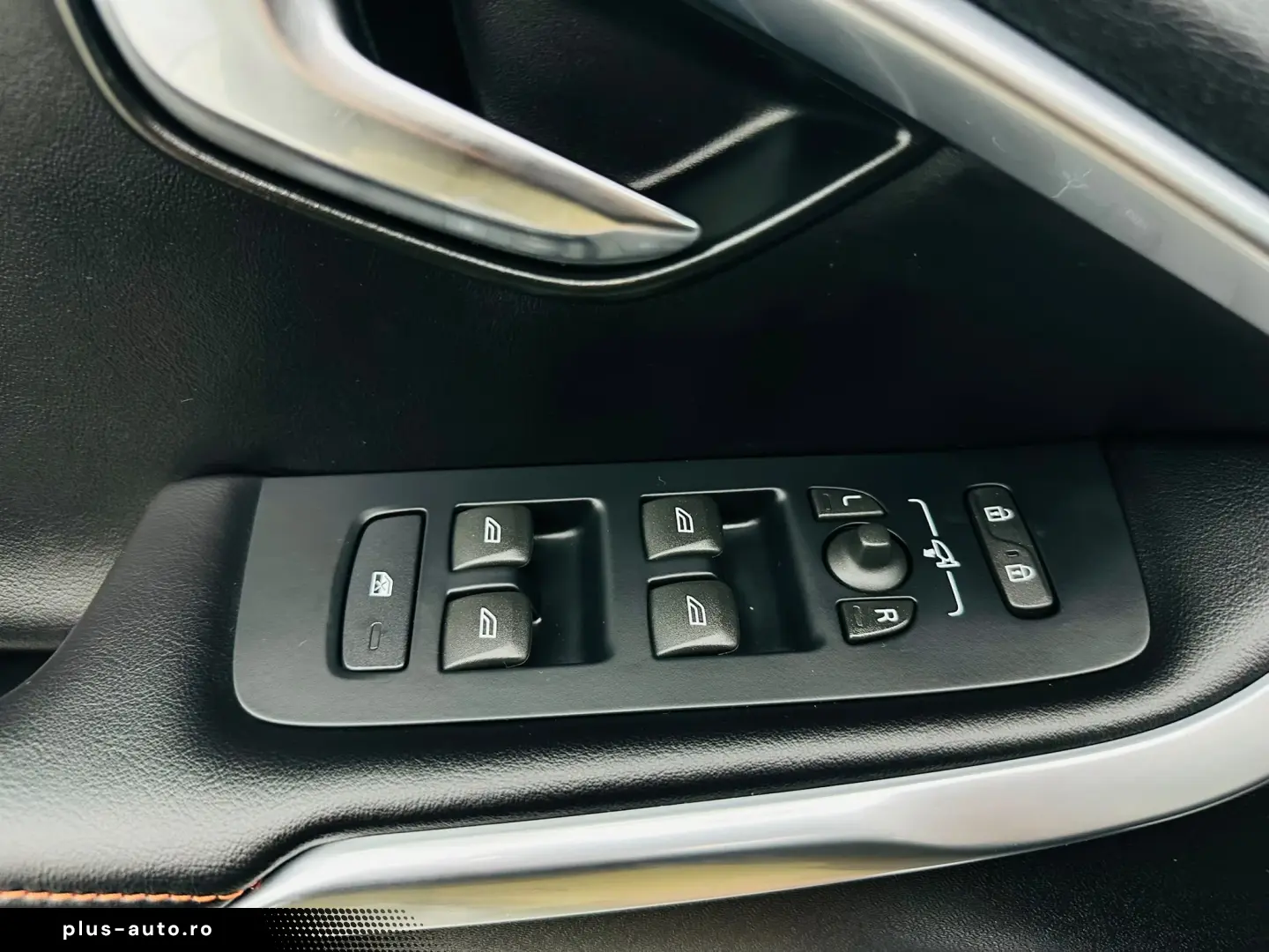 VOLVO V40 2016 2.0D E6 Garantie 12 Luni Rate Avans 0 Doar Cu