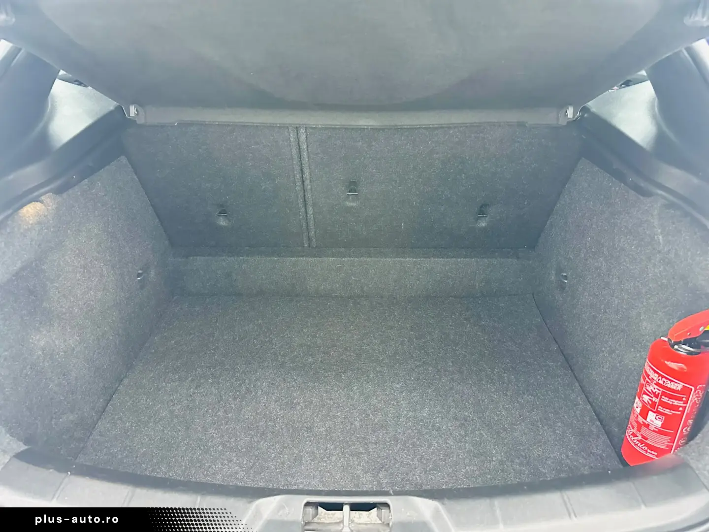 VOLVO V40 2016 2.0D E6 Garantie 12 Luni Rate Avans 0 Doar Cu