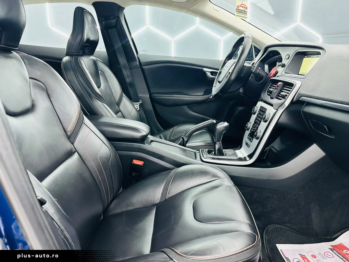 VOLVO V40 2016 2.0D E6 Garantie 12 Luni Rate Avans 0 Doar Cu