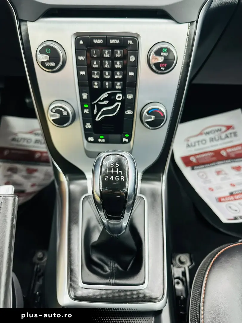 VOLVO V40 2016 2.0D E6 Garantie 12 Luni Rate Avans 0 Doar Cu