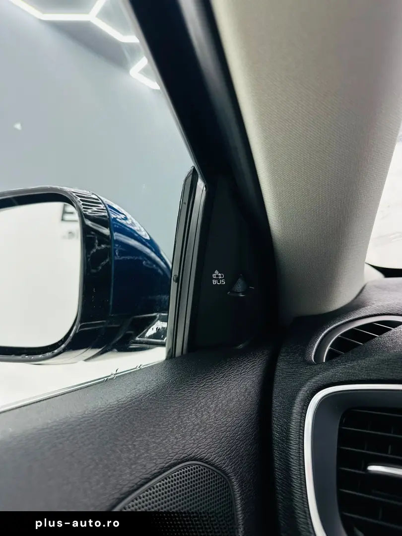 VOLVO V40 2016 2.0D E6 Garantie 12 Luni Rate Avans 0 Doar Cu
