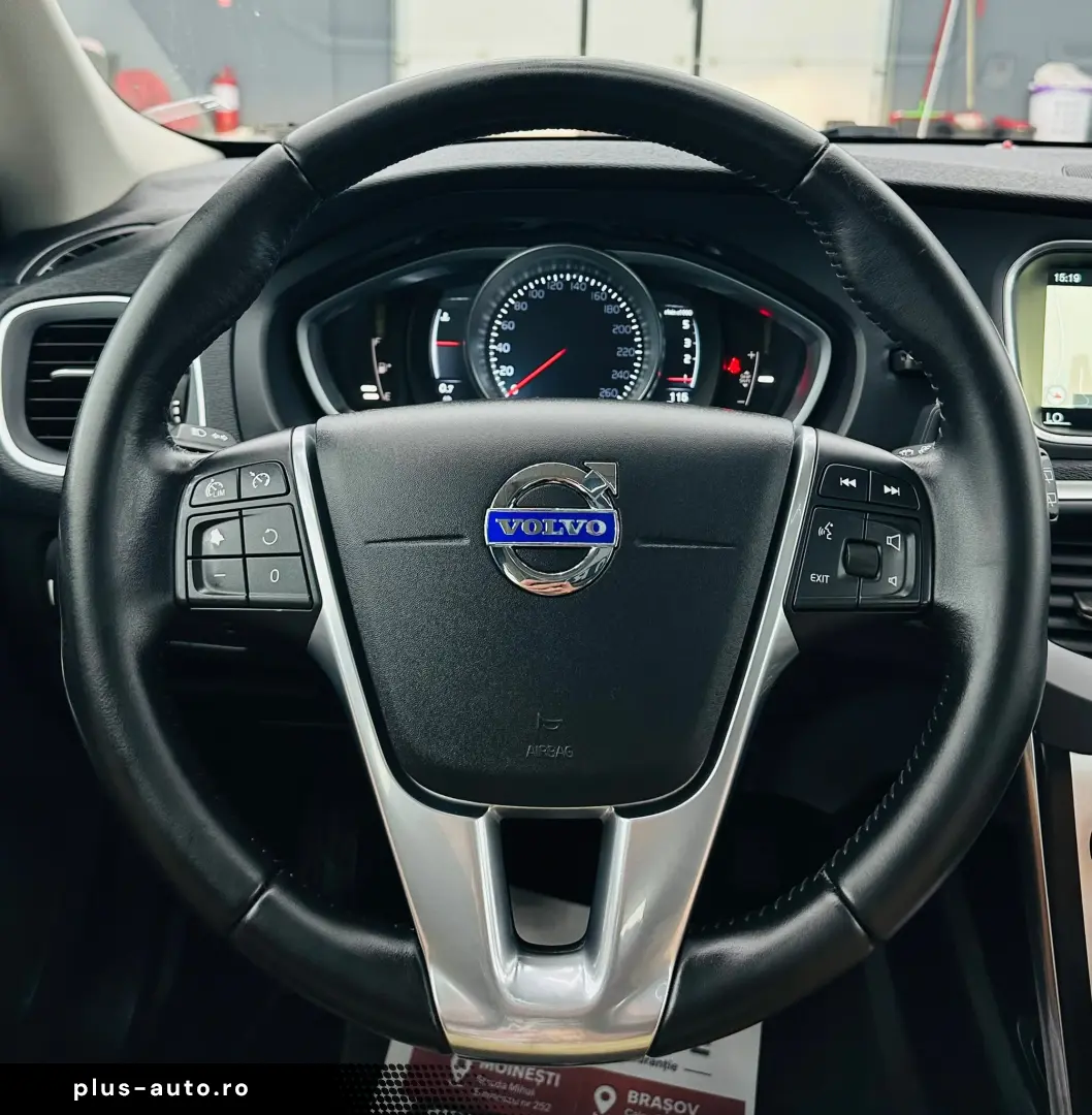 VOLVO V40 2016 2.0D E6 Garantie 12 Luni Rate Avans 0 Doar Cu