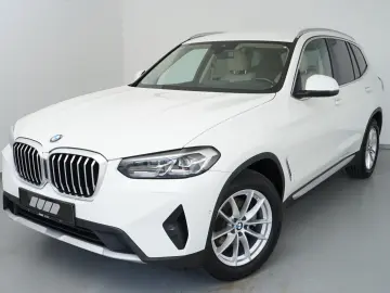 BMW X3 xDrive20d (Navi LED AHK HUD WLAN)