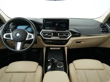 BMW X3 xDrive20d (Navi LED AHK HUD WLAN)