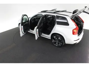 VOLVO XC90 Recharge T8 AWD Ultimate Dark STANDHZ LED