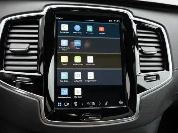VOLVO XC90 Recharge T8 AWD Ultimate Dark STANDHZ LED
