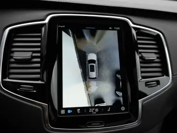 VOLVO XC90 Recharge T8 AWD Ultimate Dark STANDHZ LED