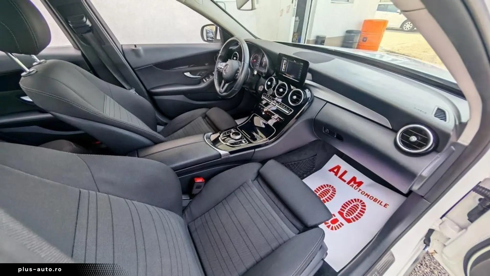 Mercedes-Benz C
