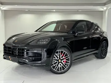 PORSCHE Cayenne Coupe S V8 BOSE PASM Head-Up