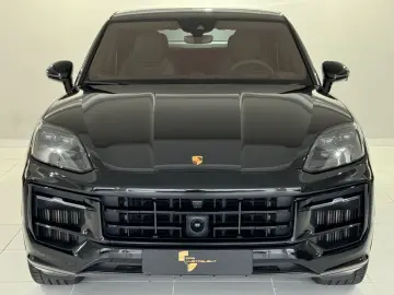 PORSCHE Cayenne Coupe S V8 BOSE PASM Head-Up