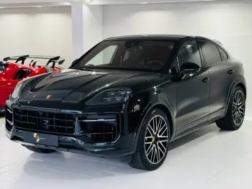 PORSCHE Cayenne Coupe S V8 BOSE PASM Head-Up
