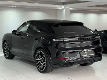 PORSCHE Cayenne Coupe S V8 BOSE PASM Head-Up