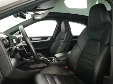 PORSCHE Cayenne Coupé Sport Inno Key 360 Sportabgas 22
