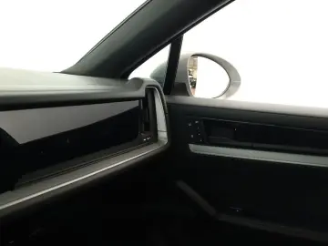 PORSCHE Cayenne Coupé Sport Inno Key 360 Sportabgas 22