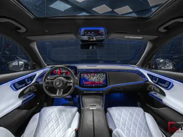 MERCEDES-BENZ E 300 de 4MATIC AMG Alpine Grey Pano Burm-4D