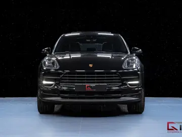 PORSCHE Macan Nordic PDK Pano 21  RS Spyder Steer