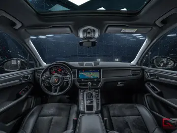 PORSCHE Macan Nordic PDK Pano 21  RS Spyder Steer
