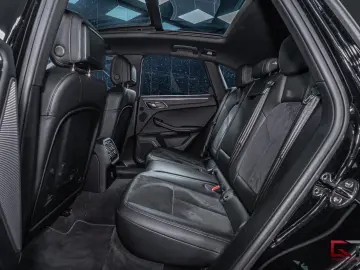 PORSCHE Macan Nordic PDK Pano 21  RS Spyder Steer