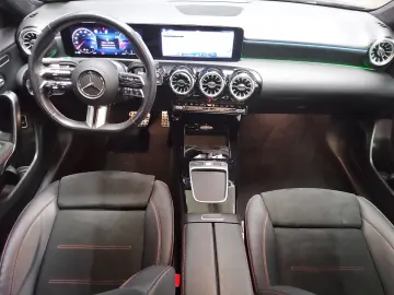 MERCEDES-BENZ A 200 Lim. d AMG LED Memory MBUX AR