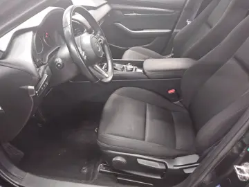 MAZDA 3 2.0 SKYACTIV-G Homura NAVI LED HUD