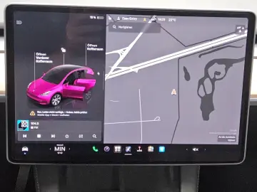 TESLA Model Y Long Range AWD LED Pano