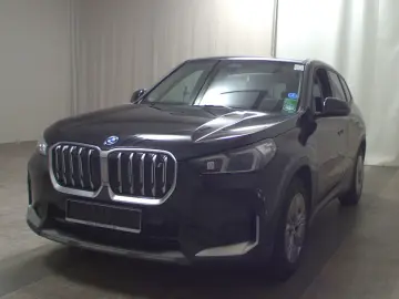 BMW iX1 xDrive30e Navi LED Curved