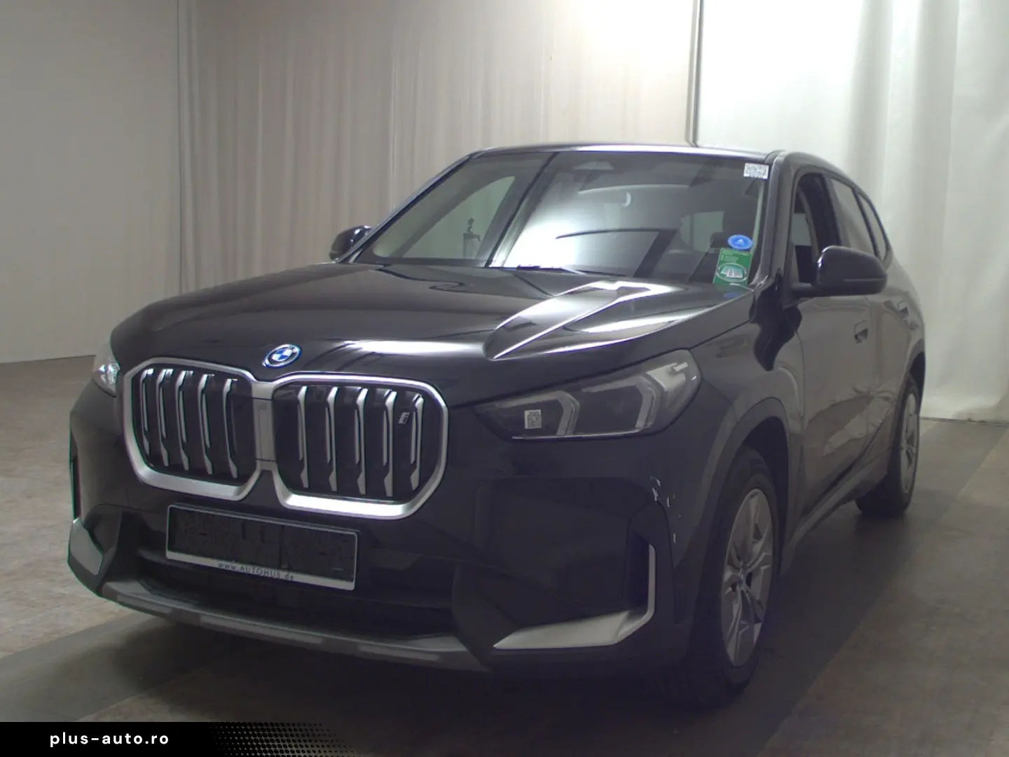 BMW iX1 xDrive30e Navi LED Curved
