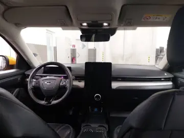 FORD Mustang Mach-E Leder Navi LED Pano
