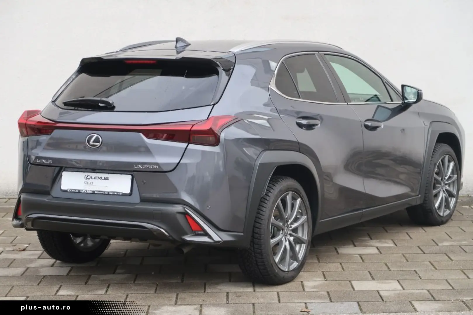 LEXUS UX 250h F SPORT Design