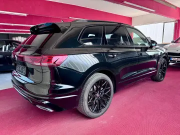 VW Touareg 3x R-Line Black Luft Pano ACC 360