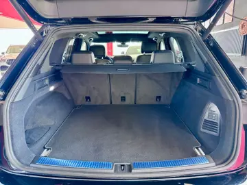 VW Touareg 3x R-Line Black Luft Pano ACC 360