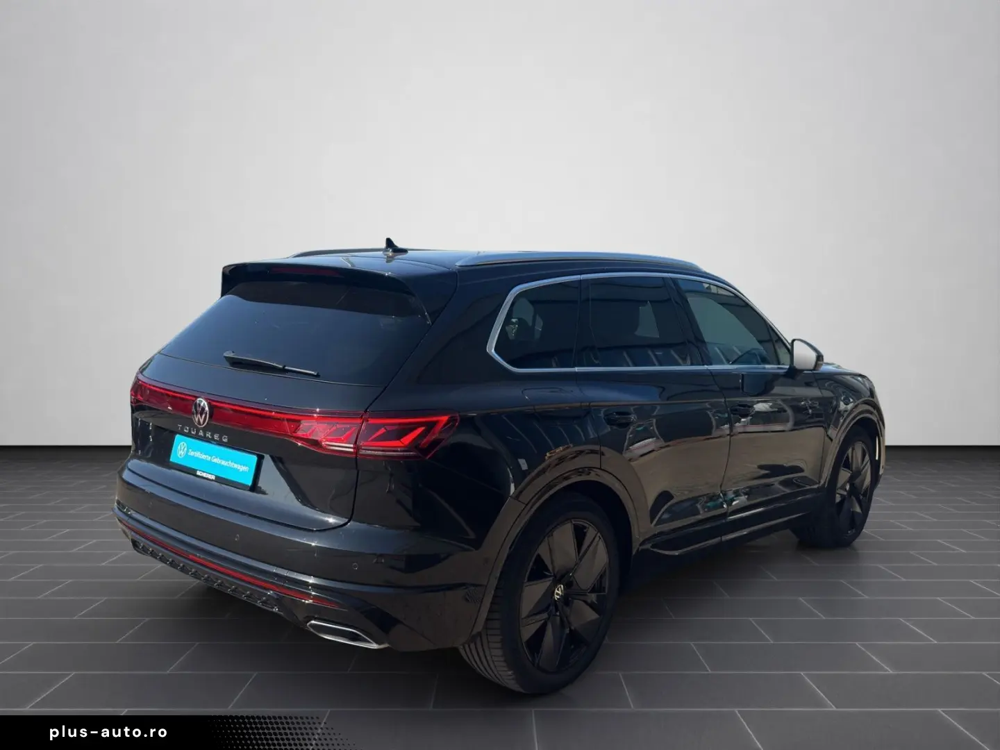 VW Touareg R-LINE 3.0 TDI V6 4MOTION IQ.LIGHT NAVI