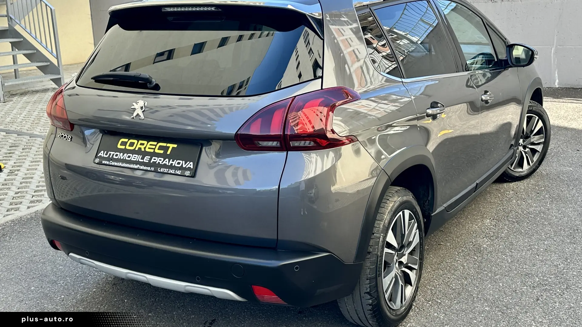 Peugeot 2008 2019 66.000km Carte service Rate Garantie