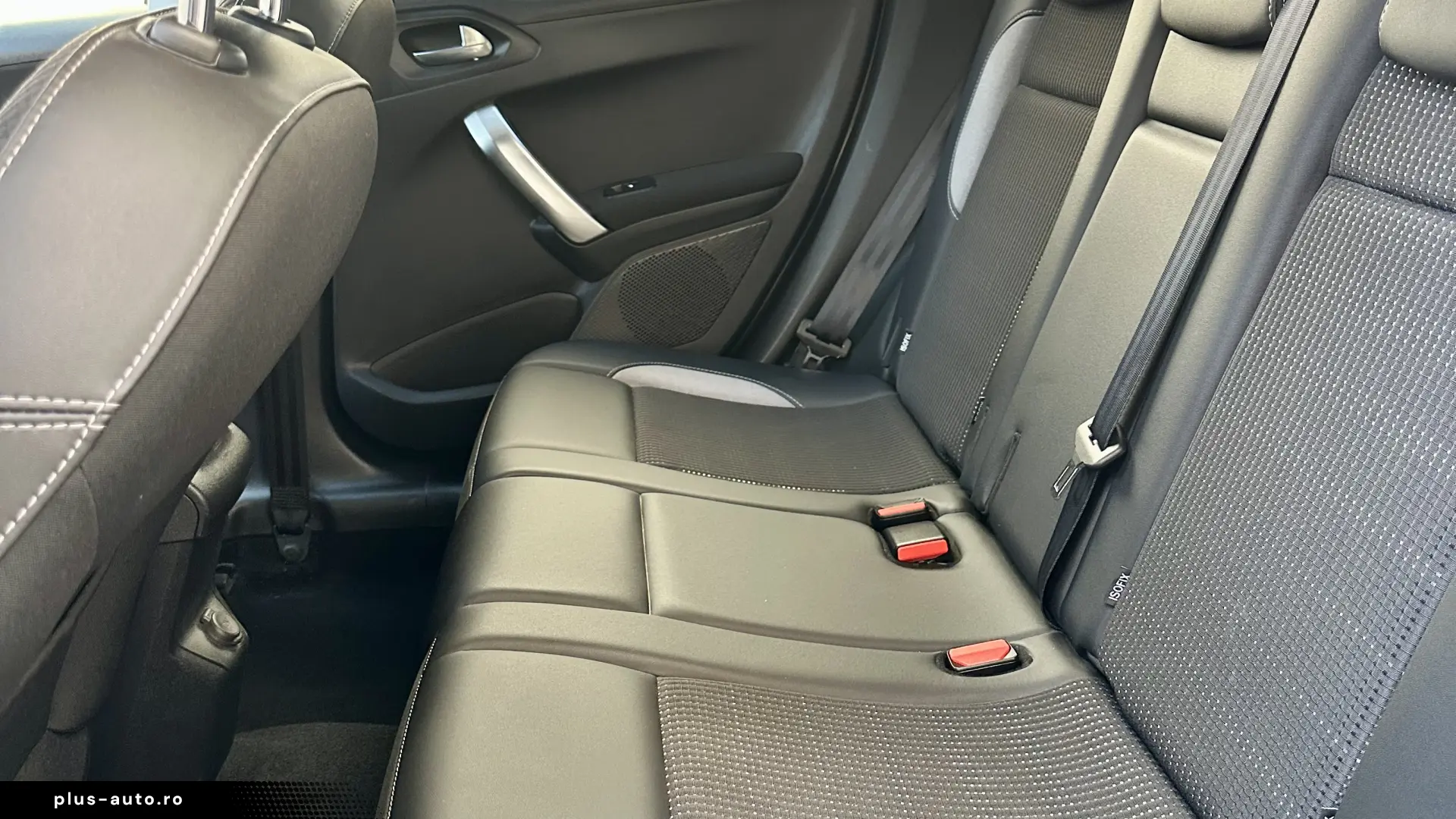 Peugeot 2008 2019 66.000km Carte service Rate Garantie