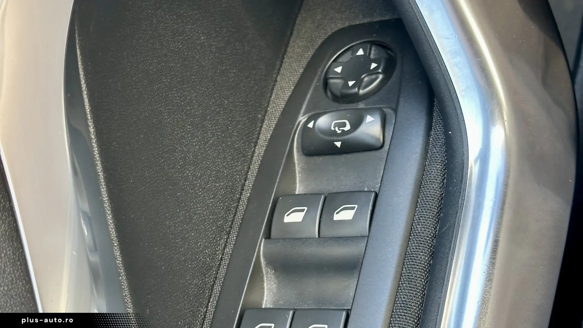 Peugeot 2008 2019 66.000km Carte service Rate Garantie