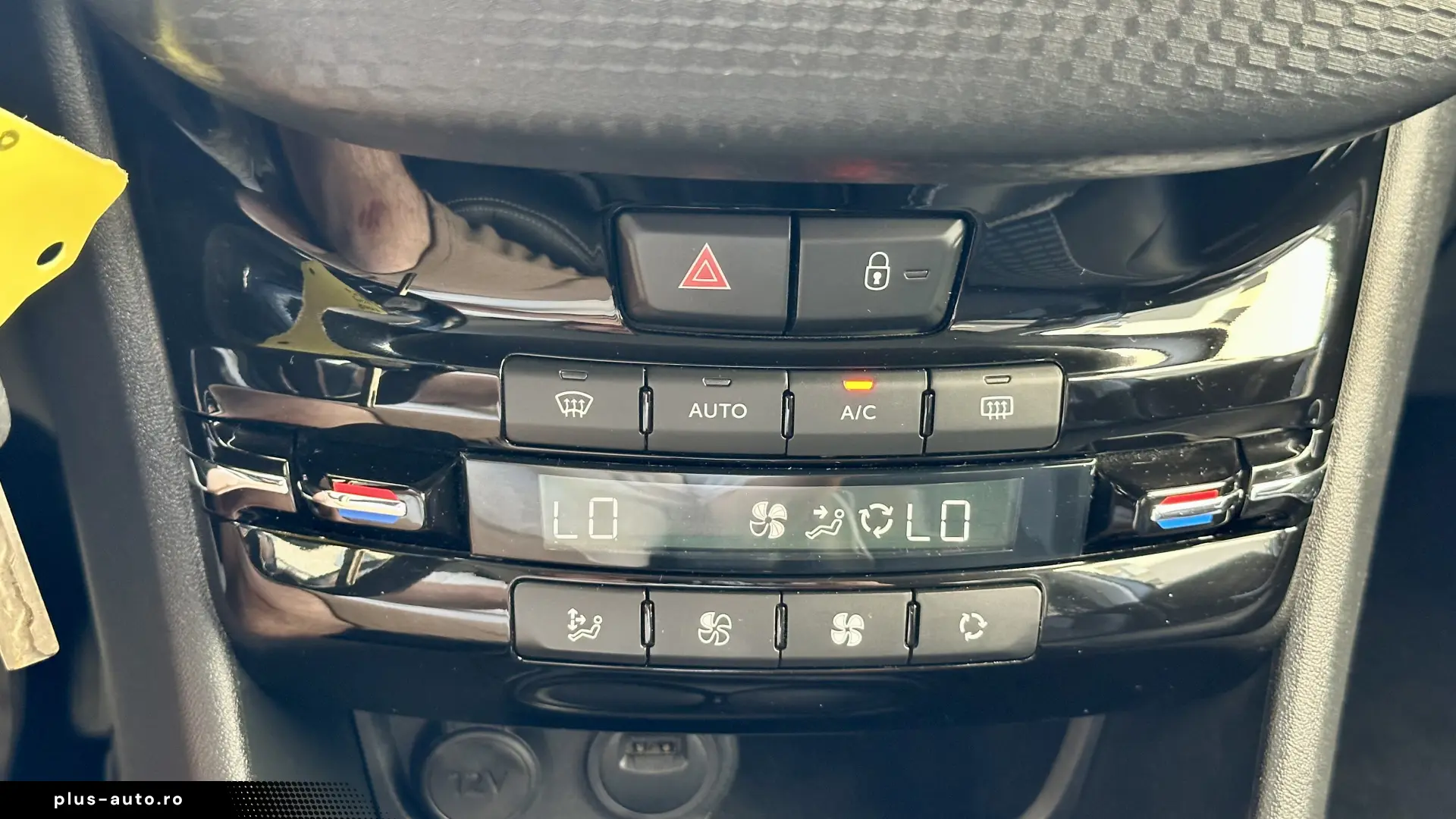 Peugeot 2008 2019 66.000km Carte service Rate Garantie