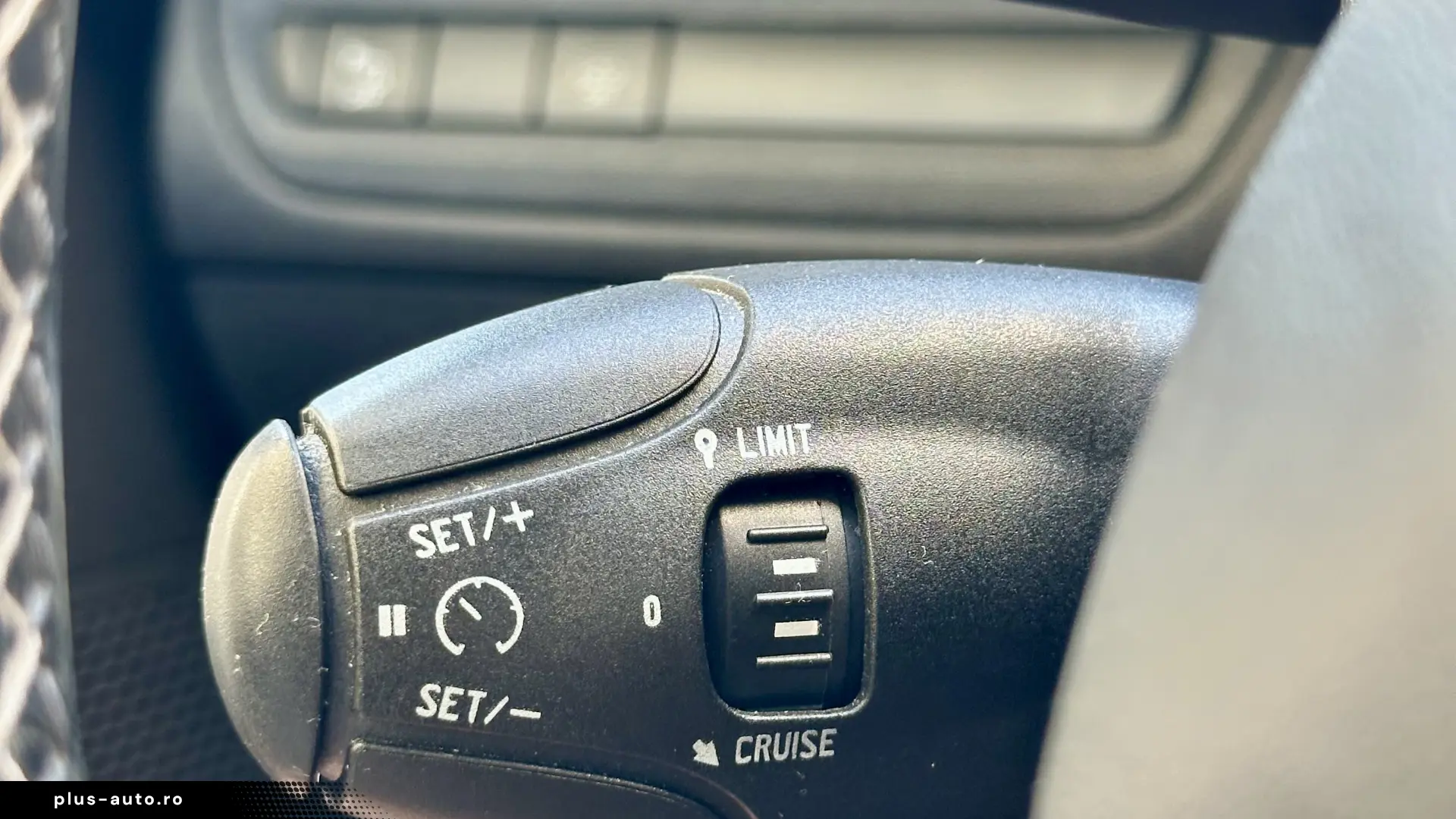 Peugeot 2008 2019 66.000km Carte service Rate Garantie